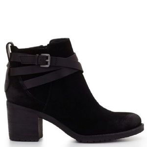 Sam Edelman Hannah Black Suede Booties